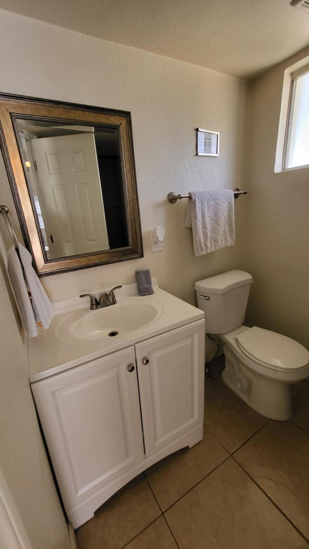 פיניקס U1 - Entire 2 Bedroom Apt In Dt Phx With Pkg מראה חיצוני תמונה